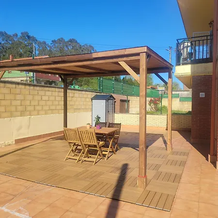 Precioso Bajo Con Jardin Y Parking Miengo