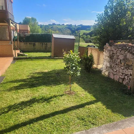 דירה Precioso Bajo Con Jardin Y Parking Miengo